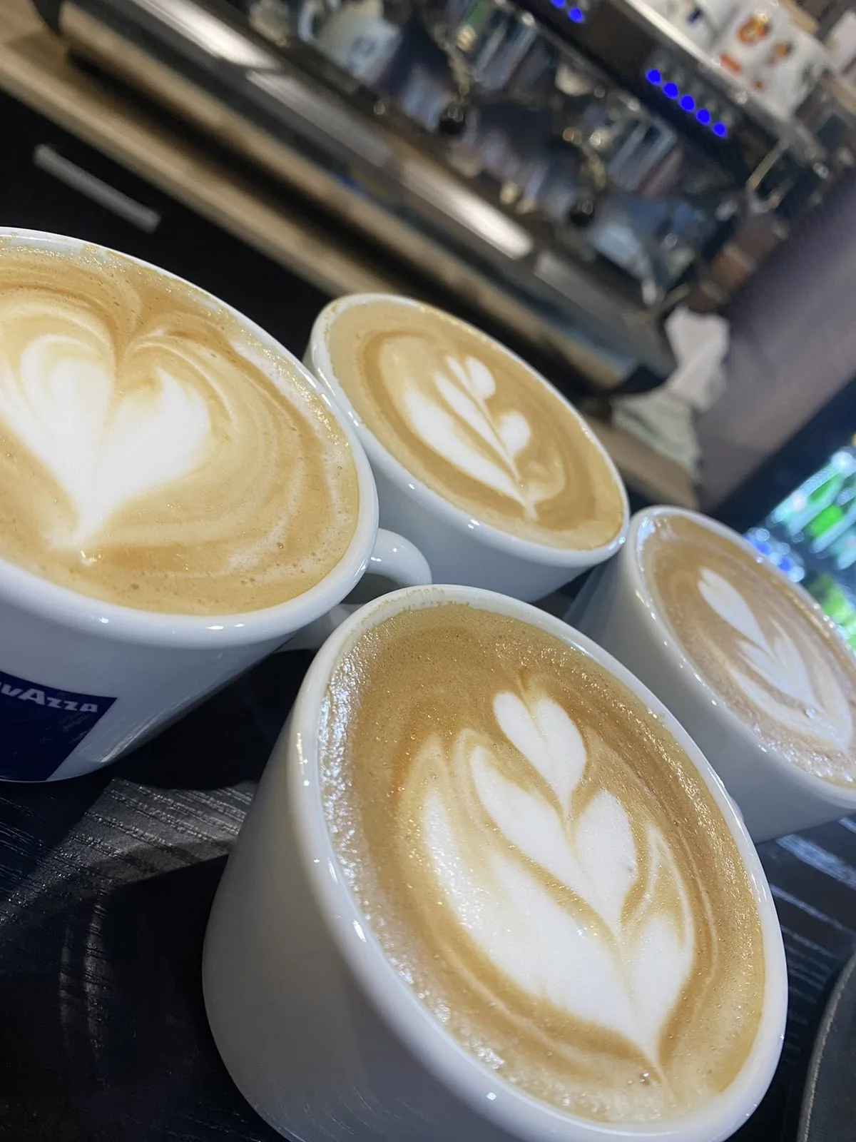 Kafe sa latte artom u Gardeniji